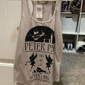⛔️SOLD⛔️ Disney Peter Pan Tank